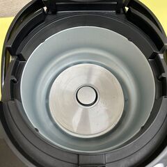 ★リユースのサカイ高崎店★TJ12412 KOM 炊飯器 5合 25年製 動作確認／クリーニング済みの画像