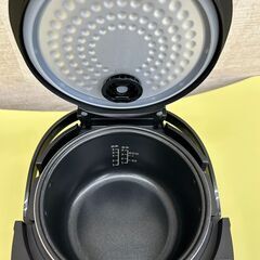 ★リユースのサカイ高崎店★TJ12412 KOM 炊飯器 5合 25年製 動作確認／クリーニング済みの画像