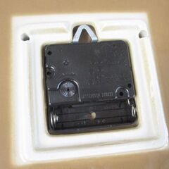 天然木＆陶器 置時計 壁掛OK 卓上スタンドあり 木製に陶器枠【訳あり】 ウッドクロック アナログ 電池式 札幌市北区屯田の画像