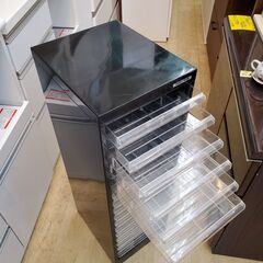 AVANTTE-V2 18段 A4 レターラック レターケース ブラック(スチール)×クリア(プラスチック)■横幅28cm×奥行34cm×高さ88cm■買取帝国 朝霞店 配達可能の画像