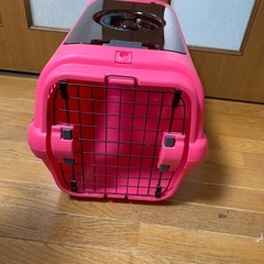 ドッグキャリーの画像