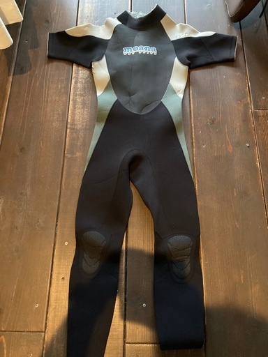 サーフボード＆ウエットスーツセットn