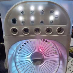 🔴新品同様品⭐️光る、加湿機能付き、扇風機。リモコンつき。の画像