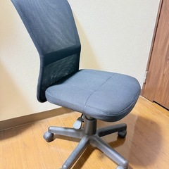 【無料】オフィスチェア（キャスター付き）お譲りしますの画像