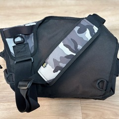 DAIWA　ダイワ　サイドフィットバッグ　グレーカモフラージュ　フィッシングバッグの画像