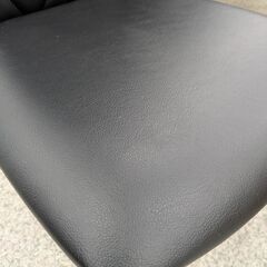 ジモティー見た！で5%OFF【ダイニングチェア】大川家具 美品 チェア 椅子 ハイバックチェア オーク材 レザー 合皮：ショコラ/ブラックの画像