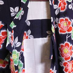 ジュニア浴衣★注染★紺地薔薇柄★size１４０の画像