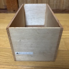 木箱の画像