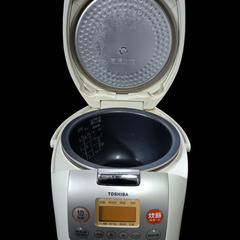 （ご予約済s）(中古)TOSHIBA 炊飯器 RC‐10MSDの画像