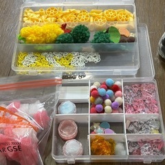 100均 手作りおままごとセット お皿  ハンドメイドパーツ 大量 の画像