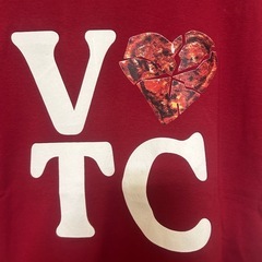 新品　Tシャツ 赤の画像