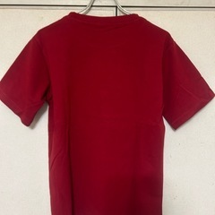 新品　Tシャツ 赤の画像