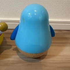 【２点セット】Hapeおきあがりペンギン＆Combiくるくるゆらリン2の画像