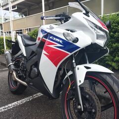 CBR125R 即膝擦り仕様　バックステップ、マフラー付きの画像