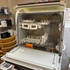 T4251　パナソニック　食器洗い乾燥機　2016年製　NP-TY9-W　食洗器　送料A　札幌　リサイクルれお　すすきの店の画像