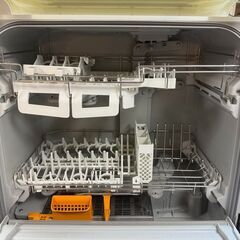 T4251　パナソニック　食器洗い乾燥機　2016年製　NP-TY9-W　食洗器　送料A　札幌　リサイクルれお　すすきの店の画像