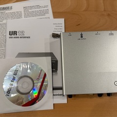 【箱付き】Steinberg UR12 オーディオインターフェース★箱・CD・説明書付きの画像
