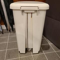 ゴミ箱(大)の画像