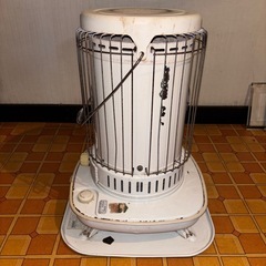 【受け渡し予定が決まりました】
コロナ開放式石油ストーブの画像