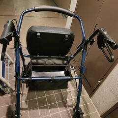 シルバーカーの画像