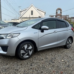 平成26年　ホンダフィットハイブリッド　34,916km 車検　9年／2月の画像