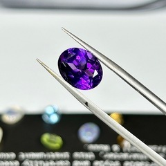 天然石 アメジスト 4.12ct ルースの画像