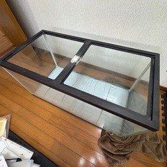 90センチガラス水槽の画像