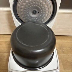 炊飯器　5.5合の画像