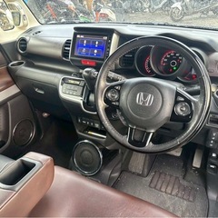 ホンダ NBOXスラッシュ カーセンサー全国最安値！★総額30.8万円★装備充実！CTBA ディスプレイオーディオ BT音楽 Bカメラ 置くだけ充電 シートヒーター お洒落レザーシート♪機関良好 内装良好！お早めにの画像