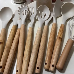 調理器具11点セット＊ベージュカラー、米入れの画像