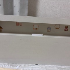 シングルベッド　ライト　コンセント付きの画像
