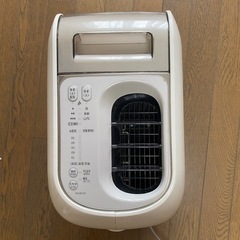 シャープの加湿器の画像