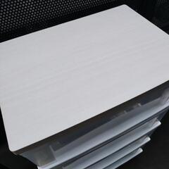ほぼ新品  収納ケース4段の画像