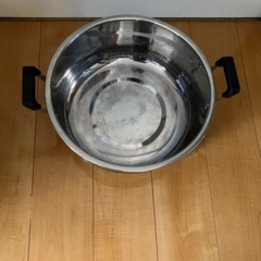 大きな鍋の画像