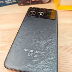 【8/8 19時まで】サブ機だったので超美品！POCO F6 Pro 512GB オマケ付の画像