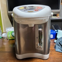 マイコン沸騰電動ポット 象印の画像