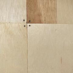 ベニヤ板 5.5mm  1820×910  1部ビス穴あり 室内使用  ※防音壁として使用 ※千葉県茂原市、葛飾区水元にて受け渡し可能の画像