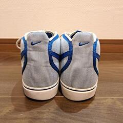 NIKE　ストライプ柄の画像