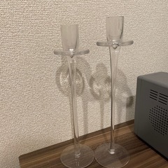 ガラスのキャンドルスタンドの画像