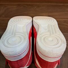 Nike エアーフォース1 MID の画像