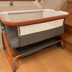 美品⭐️ベビーベッド の画像