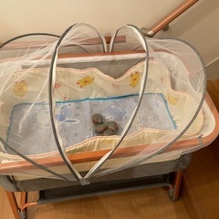 美品⭐️ベビーベッド の画像
