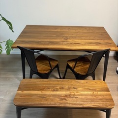 ダイニングテーブルセットの画像