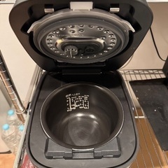 8月末前までTOSHIBA RC-6PXR-K 3.5合　圧力IH 炊飯器　東芝の画像