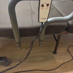 収納式電動リクライニングベッドAX-BK522EWの画像