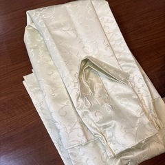 カーテン　遮光　シルキーライトグリーンの画像