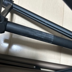 amazonベーシック・HAKUBAカメラ三脚　二脚セットの画像
