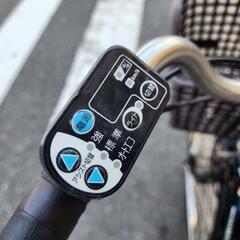 『ＳＡＬＥ　３０％』　電動自転車　ヤマハ　２６インチ　バッテリー　充電器　付き　黒　配達可能の画像