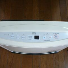 4. 【中古】リンナイ ガスストーブ RC-H4001E-1 2008年11月製造 白色 都市ガス用の画像