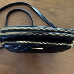 ショルダーバッグの画像